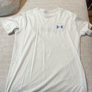 Men’s Under Armour tee